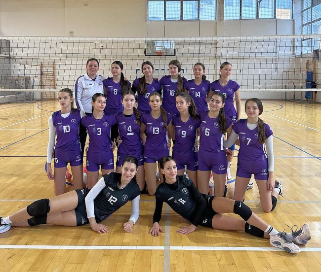 aaaPionirke Tehničara posle nove pobede i u novim dresovima